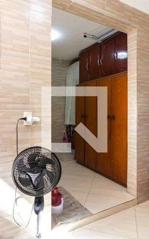 Casa à venda com 300m², 3 quartos e 3 vagasSuíte 1