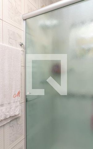 Casa à venda com 300m², 3 quartos e 3 vagasBanheiro da Suíte 1