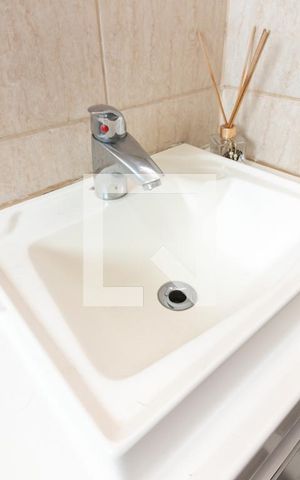 Casa à venda com 300m², 3 quartos e 3 vagasBanheiro da Suíte 2