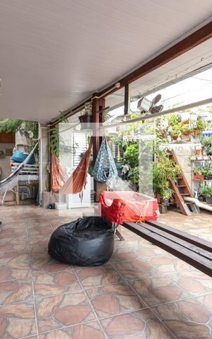 Casa à venda com 300m², 3 quartos e 3 vagasÁrea de Lazer