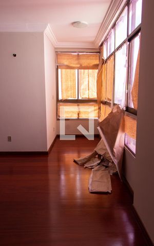 Apartamento para alugar com 111m², 3 quartos e 2 vagas Apartamento para alugar com 111m², 3 quartos e 2 vagasSALA