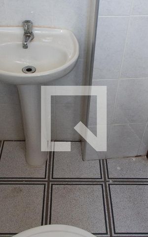 Apartamento para alugar com 111m², 3 quartos e 2 vagas Apartamento para alugar com 111m², 3 quartos e 2 vagasBANHEIRO DA ÁREA DE SERVIÇO