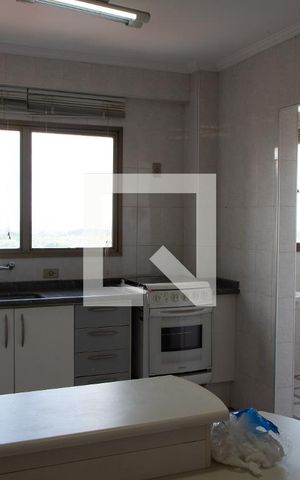 Apartamento para alugar com 111m², 3 quartos e 2 vagas Apartamento para alugar com 111m², 3 quartos e 2 vagasCOZINHA