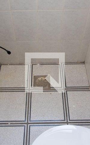Apartamento para alugar com 111m², 3 quartos e 2 vagas Apartamento para alugar com 111m², 3 quartos e 2 vagasBANHEIRO DA ÁREA DE SERVIÇO