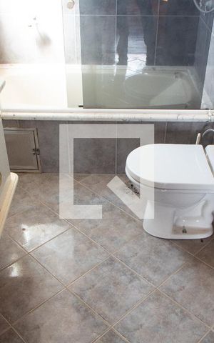 Apartamento para alugar com 111m², 3 quartos e 2 vagas Apartamento para alugar com 111m², 3 quartos e 2 vagasBANHEIRO DA SUITE