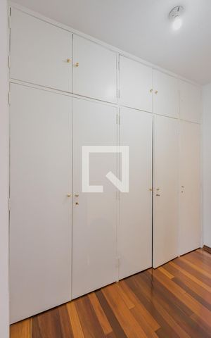 Apartamento à venda com 93m², 1 quarto e 1 vagaCorredor