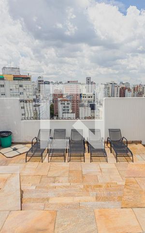 Apartamento à venda com 93m², 1 quarto e 1 vagaPiscina
