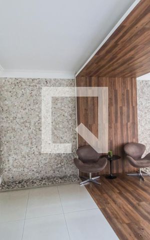 Apartamento para alugar com 70m², 2 quartos e 2 vagasHall social