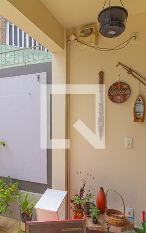 Casa para alugar com 117m², 3 quartos e 2 vagas Casa para alugar com 117m², 3 quartos e 2 vagasÁrea de Serviço