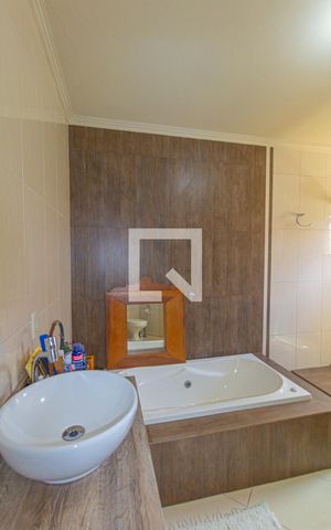 Casa para alugar com 117m², 3 quartos e 2 vagas Casa para alugar com 117m², 3 quartos e 2 vagasBanheiro