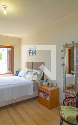 Casa para alugar com 117m², 3 quartos e 2 vagas Casa para alugar com 117m², 3 quartos e 2 vagasQuarto