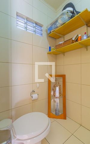 Casa para alugar com 117m², 3 quartos e 2 vagas Casa para alugar com 117m², 3 quartos e 2 vagasLavabo