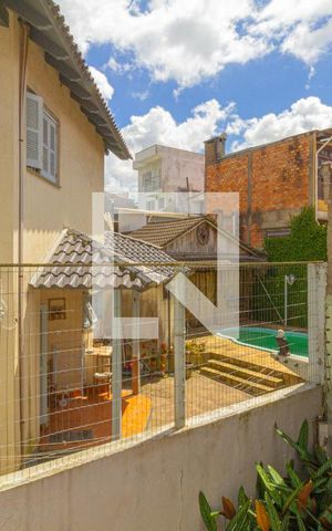 Casa para alugar com 117m², 3 quartos e 2 vagas Casa para alugar com 117m², 3 quartos e 2 vagasVista
