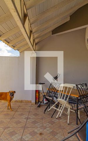 Casa para alugar com 117m², 3 quartos e 2 vagas Casa para alugar com 117m², 3 quartos e 2 vagasÁrea comum