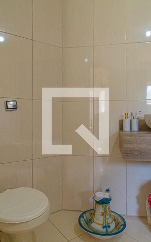 Casa para alugar com 117m², 3 quartos e 2 vagas Casa para alugar com 117m², 3 quartos e 2 vagasBanheiro