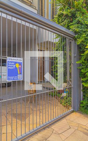 Casa para alugar com 117m², 3 quartos e 2 vagas Casa para alugar com 117m², 3 quartos e 2 vagasPlaca
