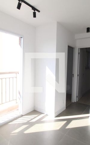 Apartamento à venda com 38m², 2 quartos e sem vagaSala / Cozinha