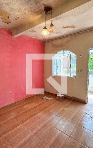 Casa à venda com 360m², 3 quartos e 2 vagas