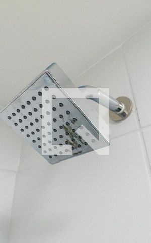 Apartamento à venda com 38m², 2 quartos e sem vaga Apartamento à venda com 38m², 2 quartos e sem vagaBanheiro Detalhe