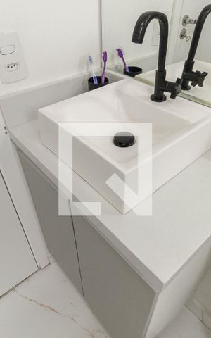 Apartamento à venda com 47m², 2 quartos e sem vagaBanheiro