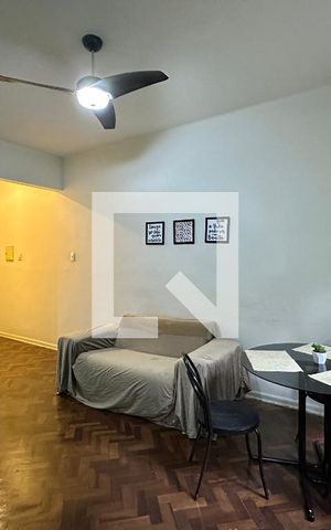 Apartamento para alugar com 60m², 1 quarto e sem vaga Apartamento para alugar com 60m², 1 quarto e sem vagaSala