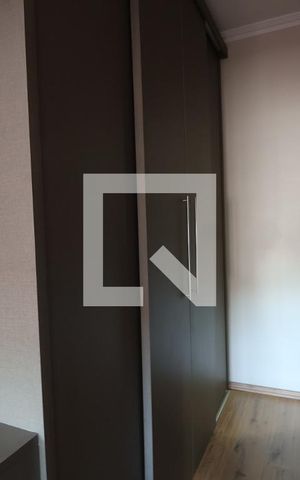 Casa à venda com 192m², 2 quartos e 2 vagasQuarto 2 - Armários