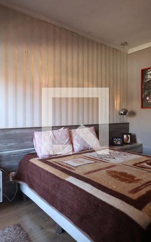 Casa à venda com 192m², 2 quartos e 2 vagasQuarto Suíte