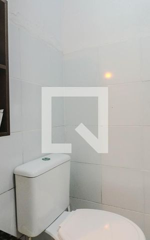 Casa à venda com 120m², 3 quartos e 1 vaga Casa à venda com 120m², 3 quartos e 1 vagaBanheiro da Suíte