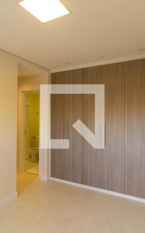 Apartamento para alugar com 81m², 3 quartos e 1 vaga Apartamento para alugar com 81m², 3 quartos e 1 vagaQuarto Suíte