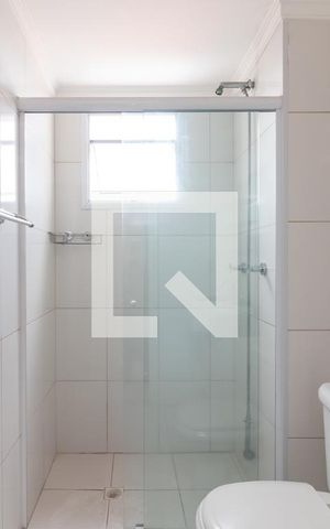 Apartamento à venda com 83m², 2 quartos e 2 vagasBanheiro da Suíte 1