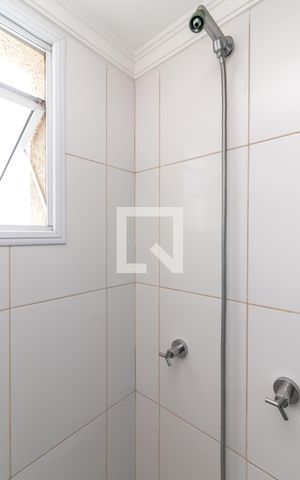 Apartamento à venda com 83m², 2 quartos e 2 vagasBanheiro da Suíte 1
