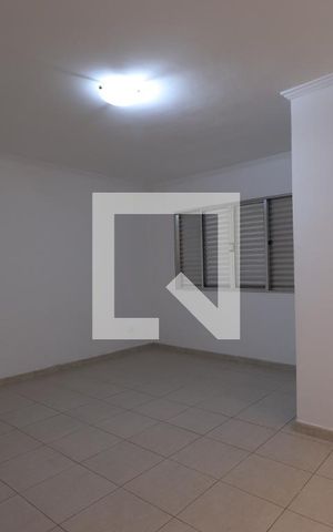 Casa para alugar com 170m², 3 quartos e 2 vagasSuíte 1
