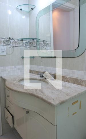 Casa para alugar com 170m², 3 quartos e 2 vagasBanheiro da Suíte 1