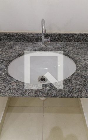Apartamento para alugar com 40m², 2 quartos e sem vaga Apartamento para alugar com 40m², 2 quartos e sem vagaBanheiro