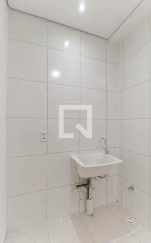 Apartamento para alugar com 40m², 2 quartos e sem vaga Apartamento para alugar com 40m², 2 quartos e sem vagaÁrea de Serviço