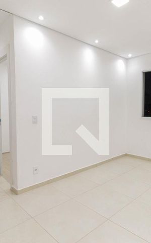 Apartamento para alugar com 40m², 2 quartos e sem vaga Apartamento para alugar com 40m², 2 quartos e sem vagaSala
