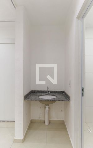 Apartamento para alugar com 40m², 2 quartos e sem vaga Apartamento para alugar com 40m², 2 quartos e sem vagaBanheiro