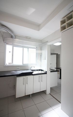 Apartamento para alugar com 155m², 4 quartos e 3 vagasÁrea de Serviço