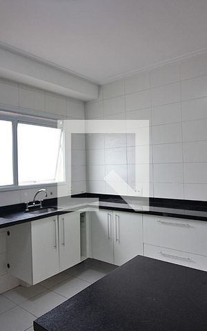Apartamento para alugar com 155m², 4 quartos e 3 vagasCozinha