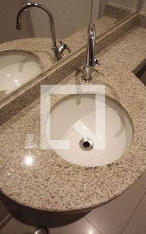 Apartamento para alugar com 155m², 4 quartos e 3 vagasLavabo