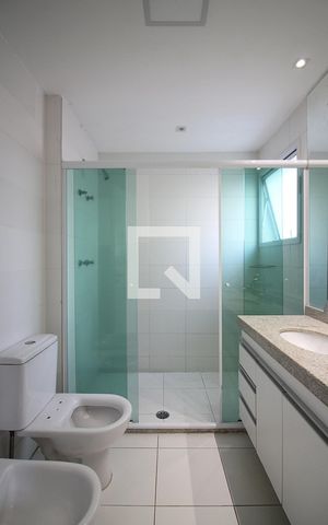 Apartamento para alugar com 155m², 4 quartos e 3 vagasSuíte 2 Banheiro