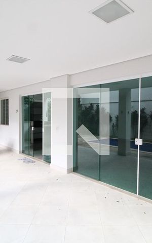 Casa de condomínio para alugar com 300m², 4 quartos e 4 vagasÁrea externa 