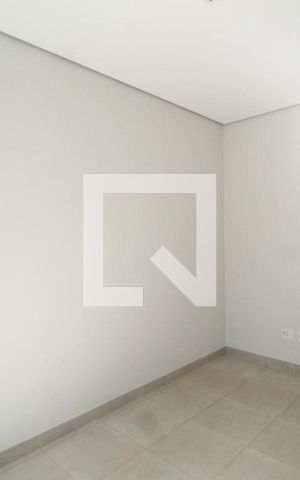 Casa de condomínio para alugar com 300m², 4 quartos e 4 vagasQuarto 4 - Suíte