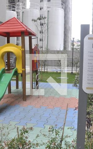 Apartamento à venda com 39m², 1 quarto e sem vagaÁrea comum - Playground