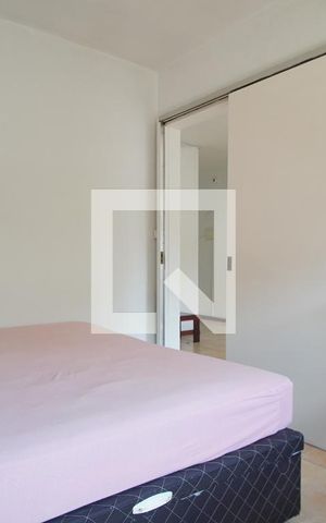 Apartamento à venda com 44m², 1 quarto e 1 vagaQuarto