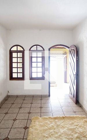 Casa à venda com 405m², 2 quartos e 1 vagaSala de TV