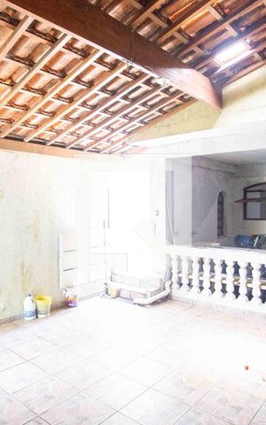 Casa à venda com 405m², 2 quartos e 1 vagaÁrea de Serviço