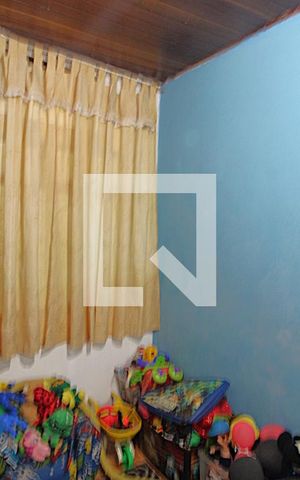 Casa à venda com 211m², 5 quartos e 1 vagaQuarto 3