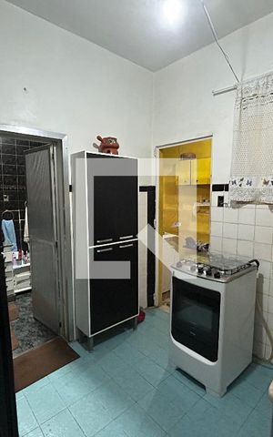 Casa à venda com 211m², 5 quartos e 1 vagaCozinha