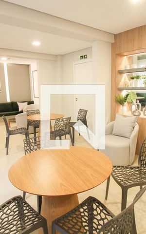 Apartamento para alugar com 37m², 2 quartos e sem vaga Apartamento para alugar com 37m², 2 quartos e sem vagaÁrea comum